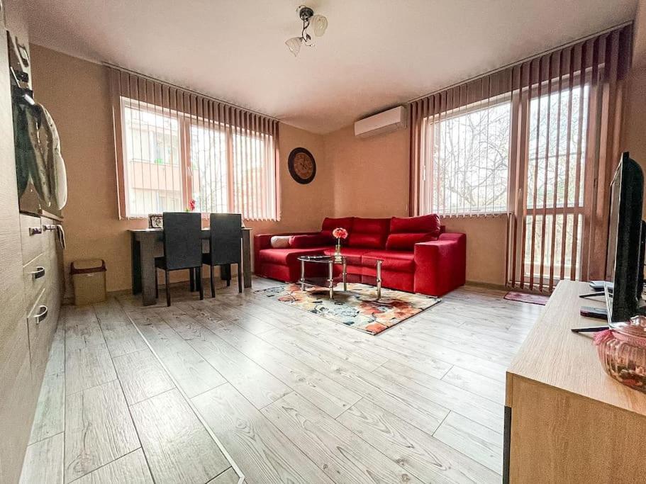 Modern & Bright 1Bd Apartment Near Main Square Plovdiv Exteriér fotografie